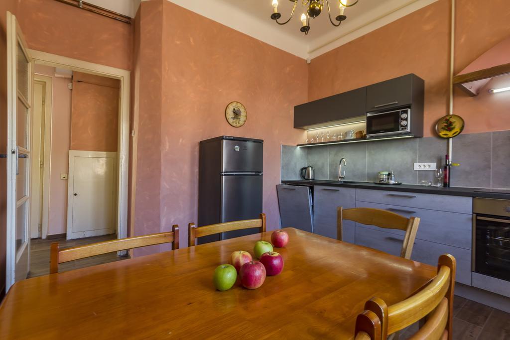 Spacious & Smart Center Apartment Pula Exterior photo