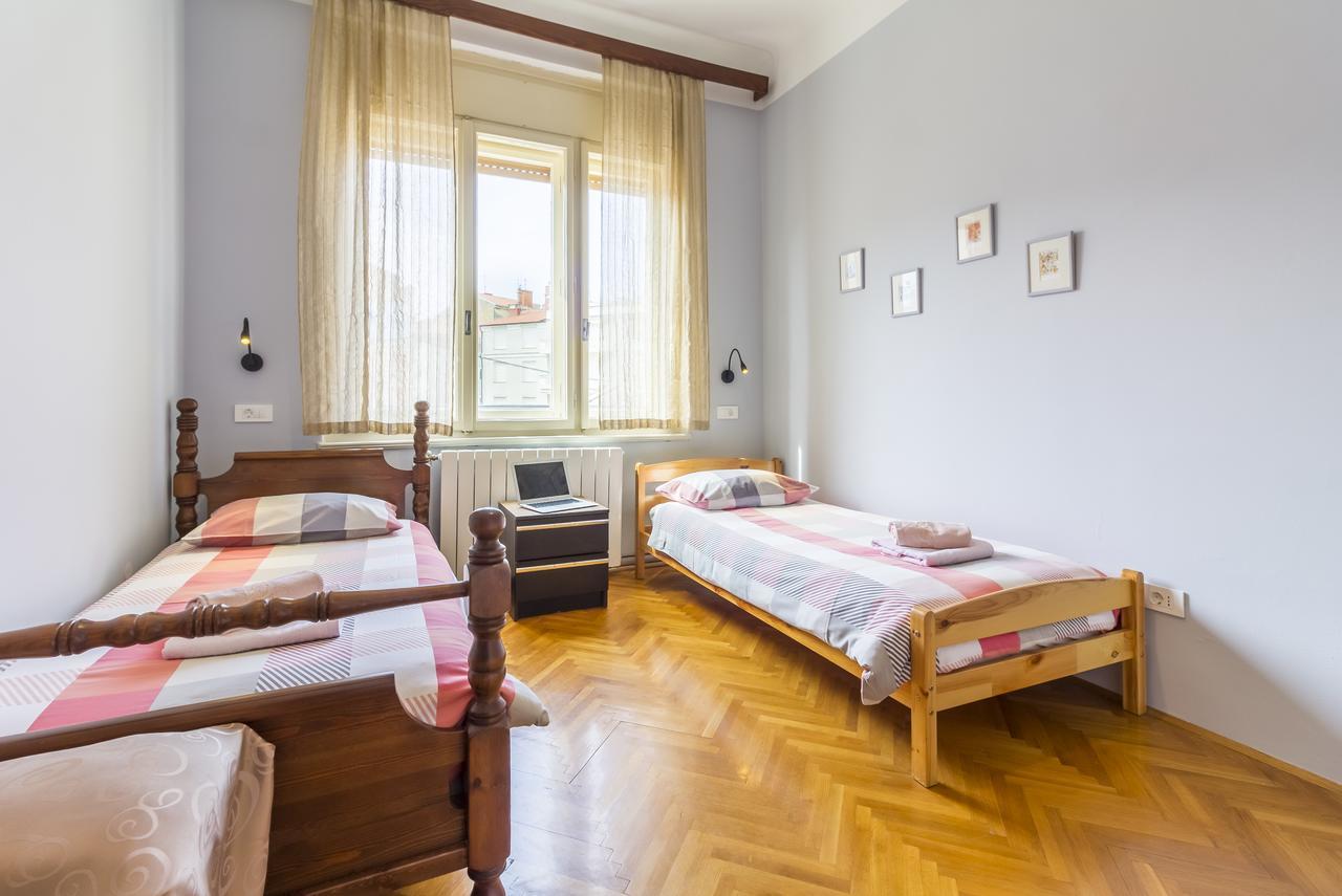 Spacious & Smart Center Apartment Pula Exterior photo